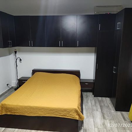 Christie'S 2 Central Apartment Bukurešť Exteriér fotografie